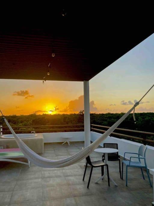 Aku-Chic Newly Furbished Condo Jungle Pool Хетна Экстерьер фото
